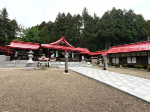 金蛇水神社