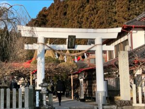 金蛇水神社