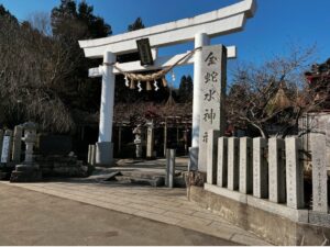 金蛇水神社