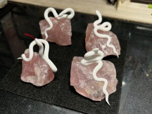 ミニチュア蛇石