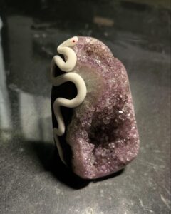 宝石蛇石