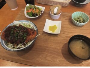 昼食