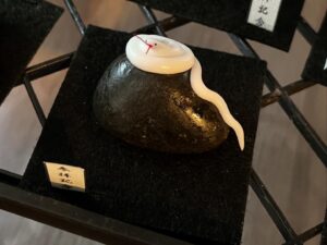 ミニチュア蛇石