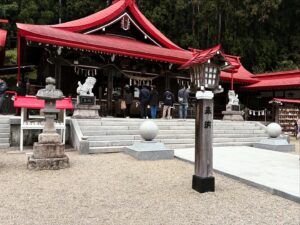 金蛇水神社