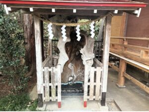 金蛇水神社