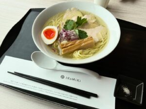 昼食