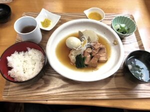 昼食
