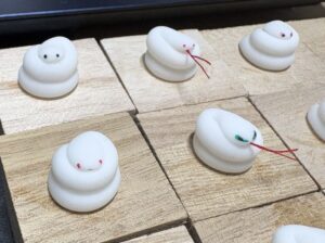 狛白蛇