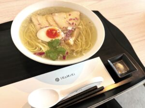 昼食