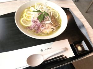 昼食