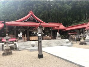 金蛇水神社