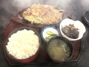 昼食