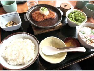 昼食