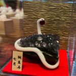 白蛇誕生石