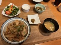 昼食